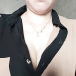 Em Lê Huyền khoe vú cho bồ