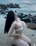Vy Vy - mẩu ảnh siêu múp